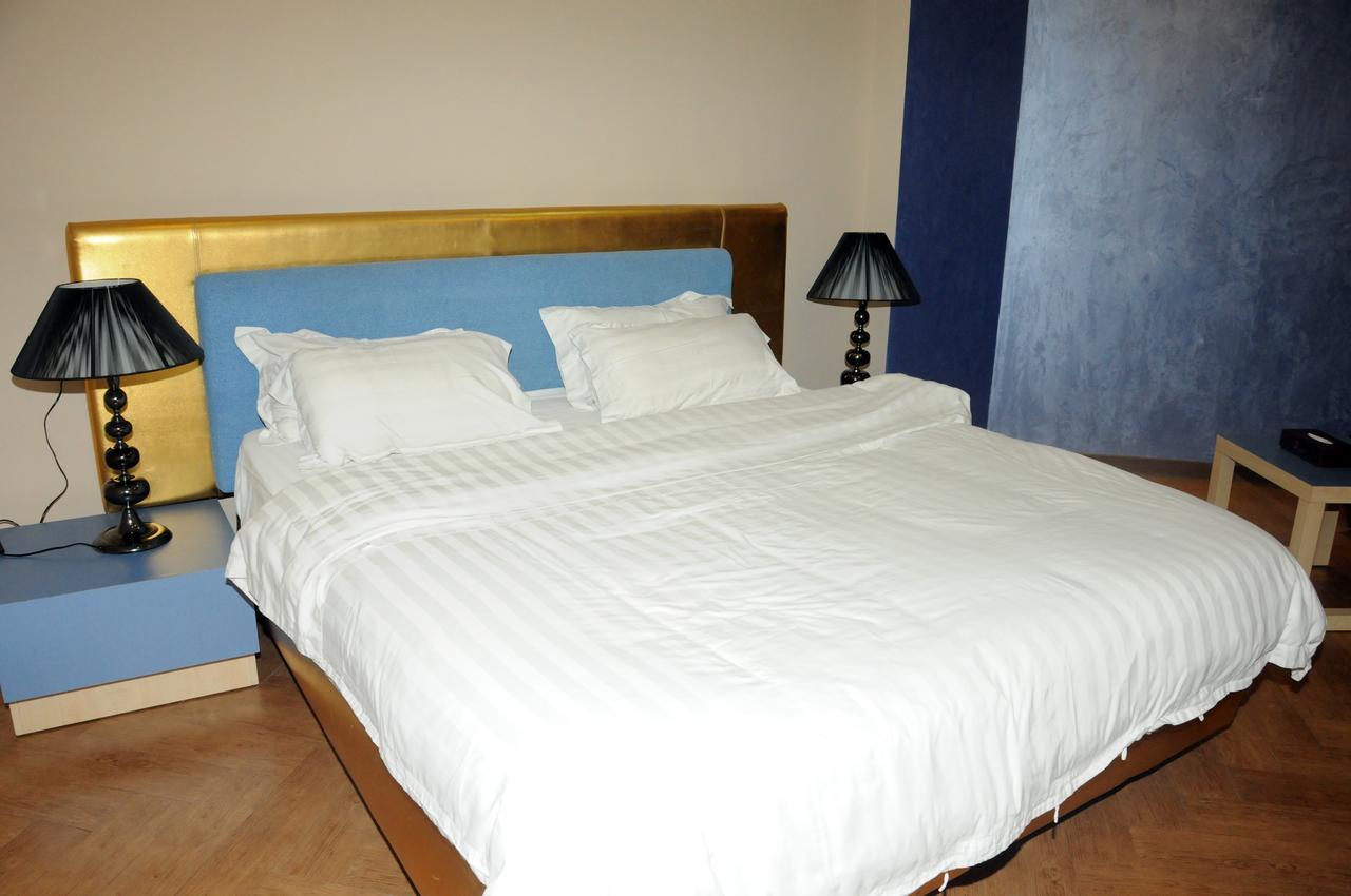 Sky Hotel Salmiya Экстерьер фото